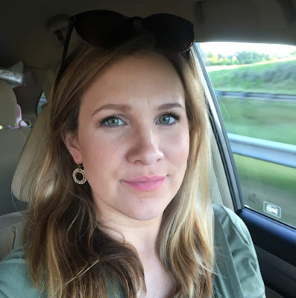 Meet your Posher, Madelaine